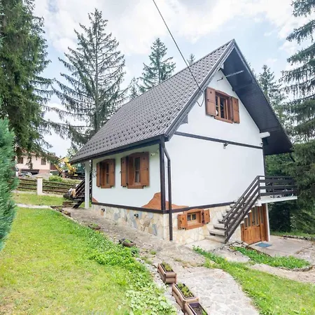 Vila Bajka Nova Varos Exterior photo