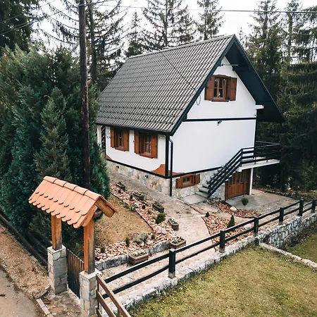 Vila Bajka Nova Varos Exterior photo